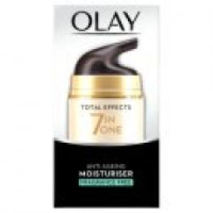 Total Effects 7in1 Fragrance Free Anti-Ageing Moisturising C £6.00