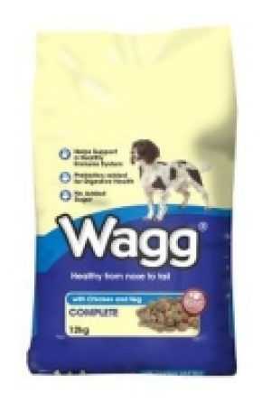 Wagg Complete Dog Food with Chicken & Veg (12kg) £9.00