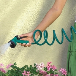 Coil Hose & Adjustable Spray Gun (30 Metre) £9.79
