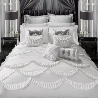 BargainCrazy  By Caprice Amore Ruffles Duvet Cover
