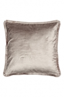 HM   Fringe-trimmed cushion cover