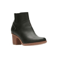 Debenhams  Clarks - Black leather Sashlin Vita ankle boots