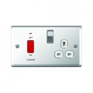 Wickes 45A Cooker Switch & 13A Socket Polished Chrome Raised £19.49
