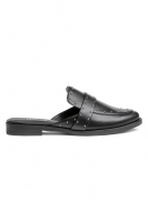 HM   Slip-on loafers