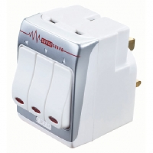 Masterplug 3 Gang Surge Protected Socket Adaptor - White 13A £9.00