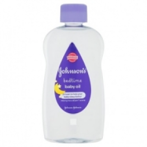 Johnsons Bedtime Baby Oil 300ml £2.00