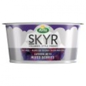 Mixed Berries Layer Yogurt £1.00