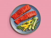 Lidl  Lighthouse Bay 2 Salmon Fillets with a Spicy Sriracha Marina