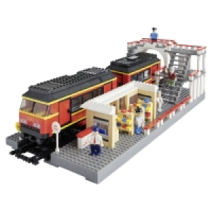 Wilko Blox Train Station Mega Set £22.50