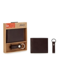 Debenhams  Mantaray - Brown leather wallet and keyring set in a gift bo