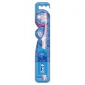 3D White Brilliance Medium Manual Toothbrush £2.00