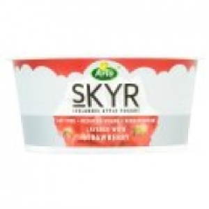 Strawberry Layer Yogurt £1.00