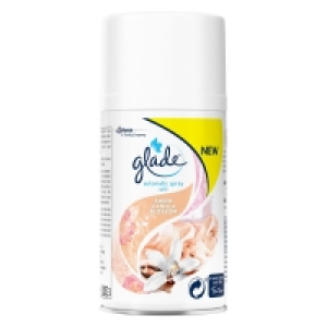 Glade Sheer Vanilla Blossom Automatic Spray Air Freshener Re £2.00