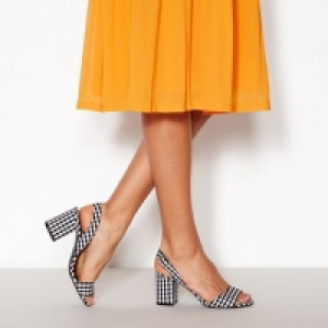 Debenhams  Faith - Black Gingham Darylle Block Heel Open Toe Sandals