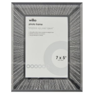 Wilko 7 x 5 inch Silver Glitter Photo Frame £4.50