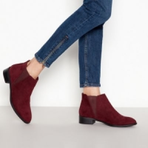 The Collection - Red Christy low block heel Chelsea boots