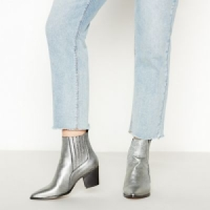 Faith - Silver Leather Bizard Block Heel Chelsea Boots