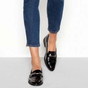 Principles - Black patent Conga block heel penny saddle lo