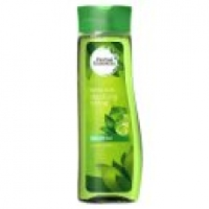 Dazzling Shine Shampoo £1.00
