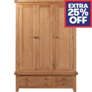 Chatsworth Oak 3 Door Wardrobe with 2 Drawers £449.10
