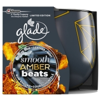Wilko  Glade Smooth Amber Beats Candle 120g