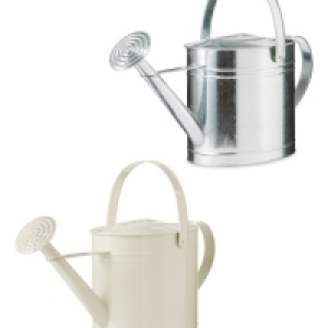 Metal Oval Watering Can £9.99