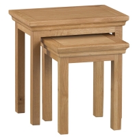 RobertDyas  Hindsley Ready Assembled Large Nest of 2 Oak Tables