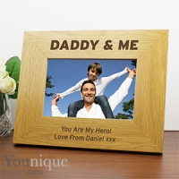 HomeBargains  Personalised Oak Finish 6 x 4 Daddy & Me Photo Frame