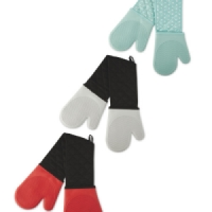 Kirkton House Silicone Oven Glove £6.99