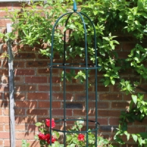 1.9m Garden Obelisk Green Plant Support £6.99