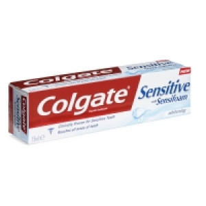 Colgate Sensifoam Whitening Sensitive Toothpaste 75ml £1.35