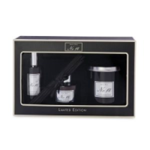 Aldi  Luxury Velvety Rose Scented Gift Set