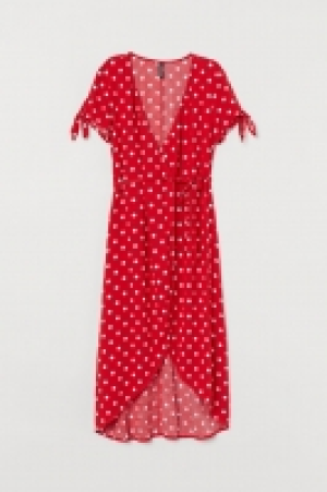  Patterned wrap dress £8.00