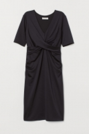  MAMA V-neck dress £7.00
