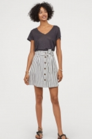  Skirt with a tie belt £12.00