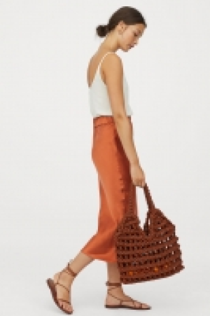  Ribbed strappy top £5.00