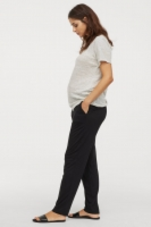  MAMA Joggers £7.00