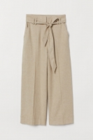  Ankle-length trousers £15.00