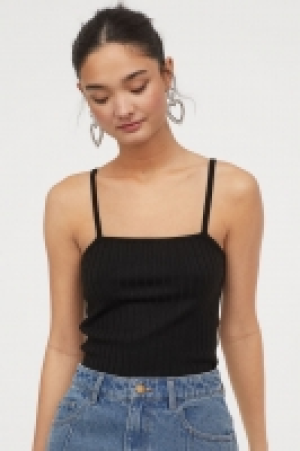  Ribbed strappy top £3.00