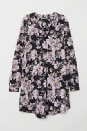  V-neck dress £7.00