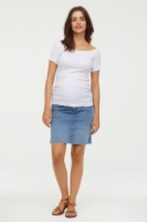  MAMA Denim skirt £7.00