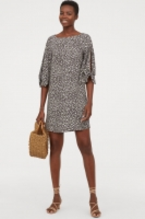  Tie-sleeved dress £6.00