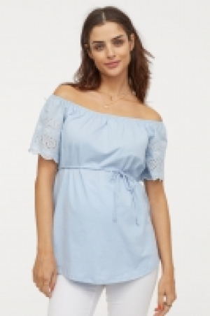  MAMA Off-the-shoulder top £4.00