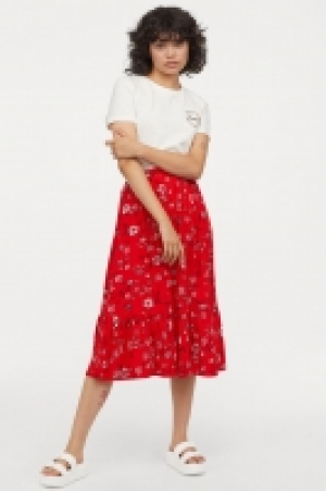  Patterned flounced skirt £7.00