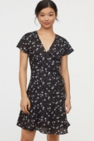  Patterned wrap dress £5.00