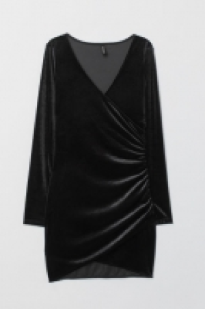  Velour dress £6.00
