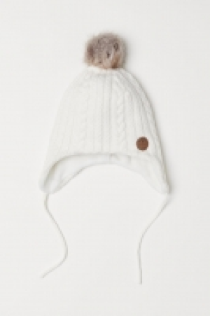  Cable-knit hat £6.00