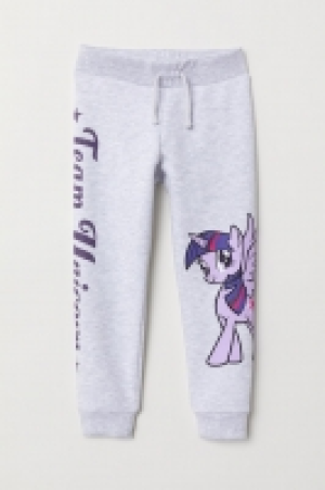  Printed sweatpants £7.00