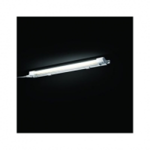 Wickes T5 343mm Under Cabinet Fluorescent Striplight - 8W &pound;13.99