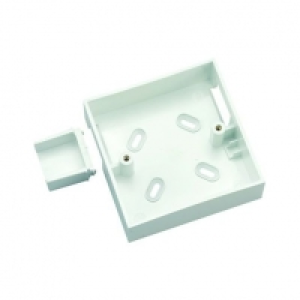 Wickes 1 Gang Cut-Out Pattress Box & Adaptor - White 32mm £2.49